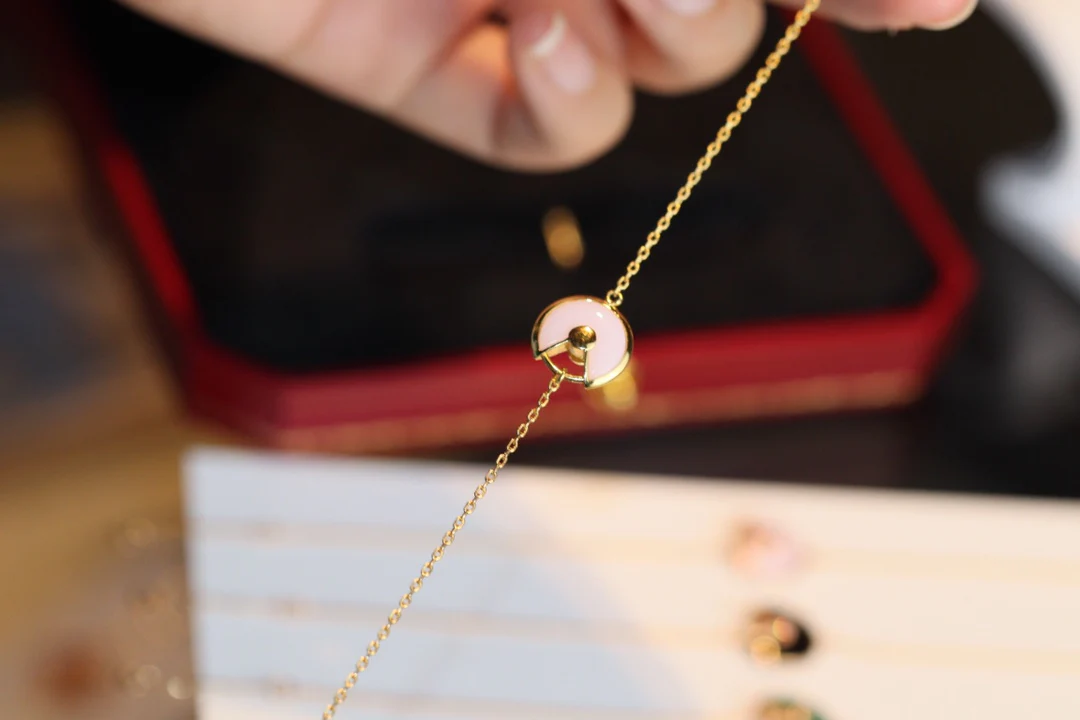 Браслет Cartier-Amulette