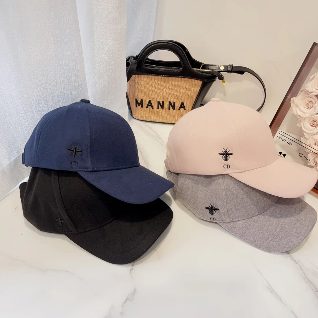 Balenciaga - Рваная бейсболка - Черная