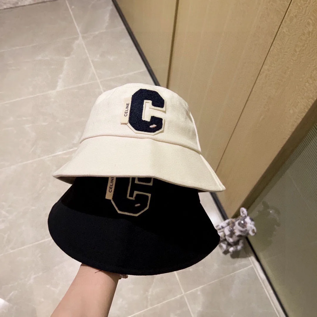 Новинка 2024 года от Celine - Панама с неровными полями - Белая