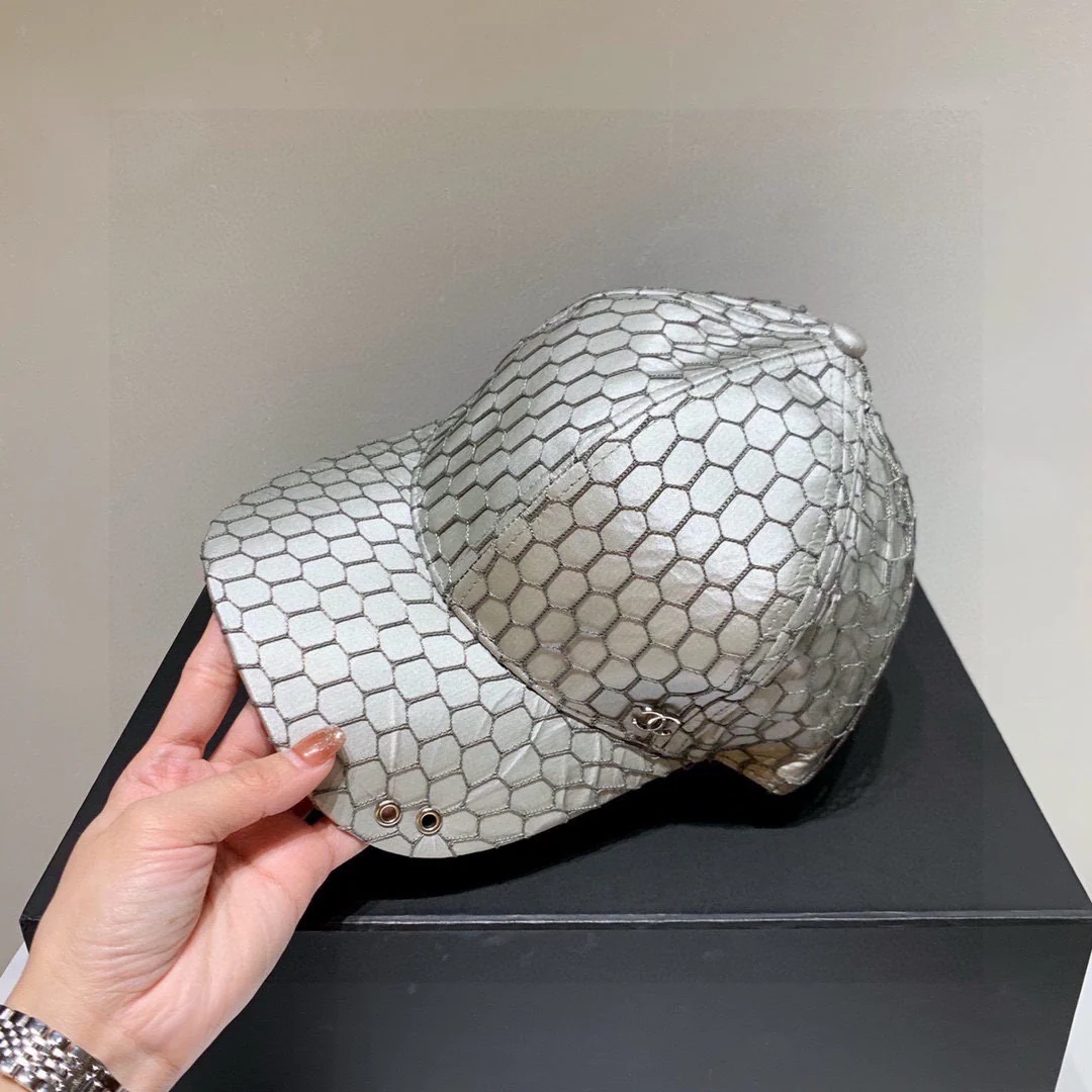 Chanel - Сетчатая бейсболка