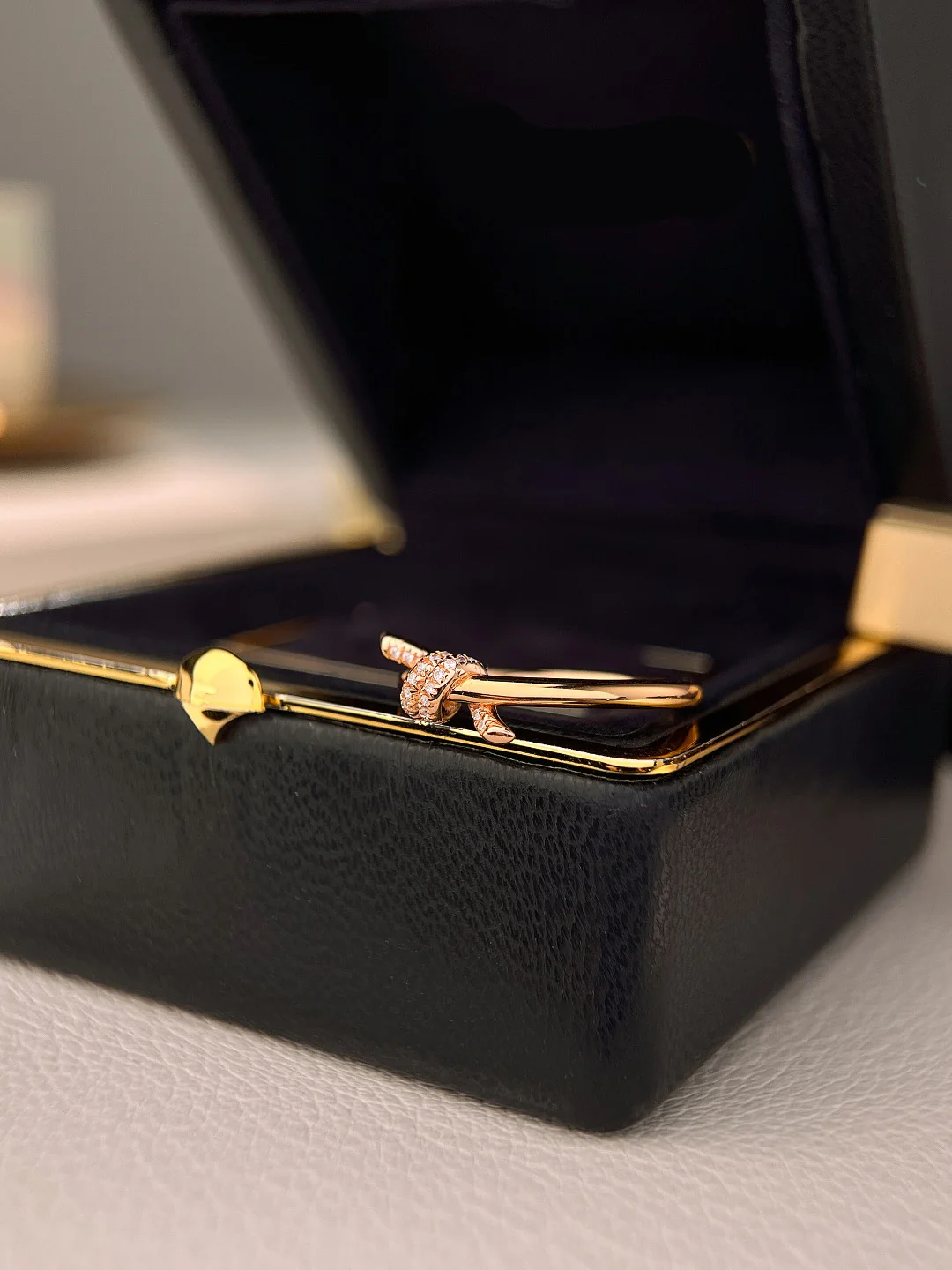 Кольцо Тиффани 035