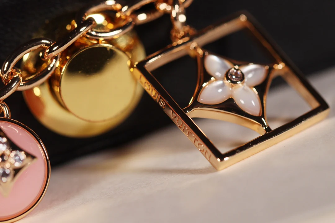 LV-Ожерелье 094