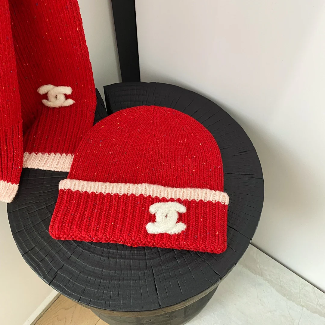 Chanel - Модная шерстяная вязаная шапка - Красная