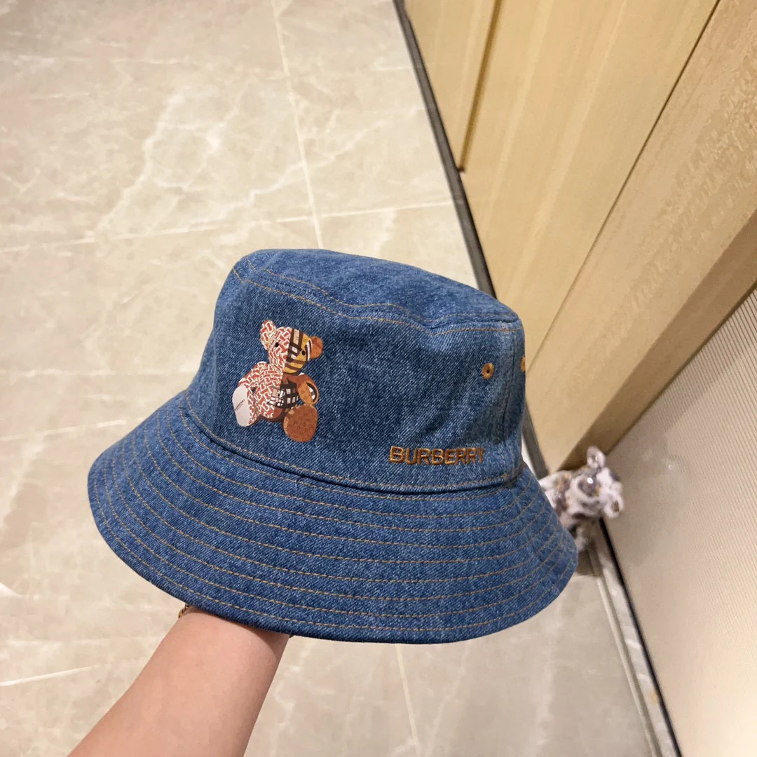 Новая джинсовая панама Burberry 