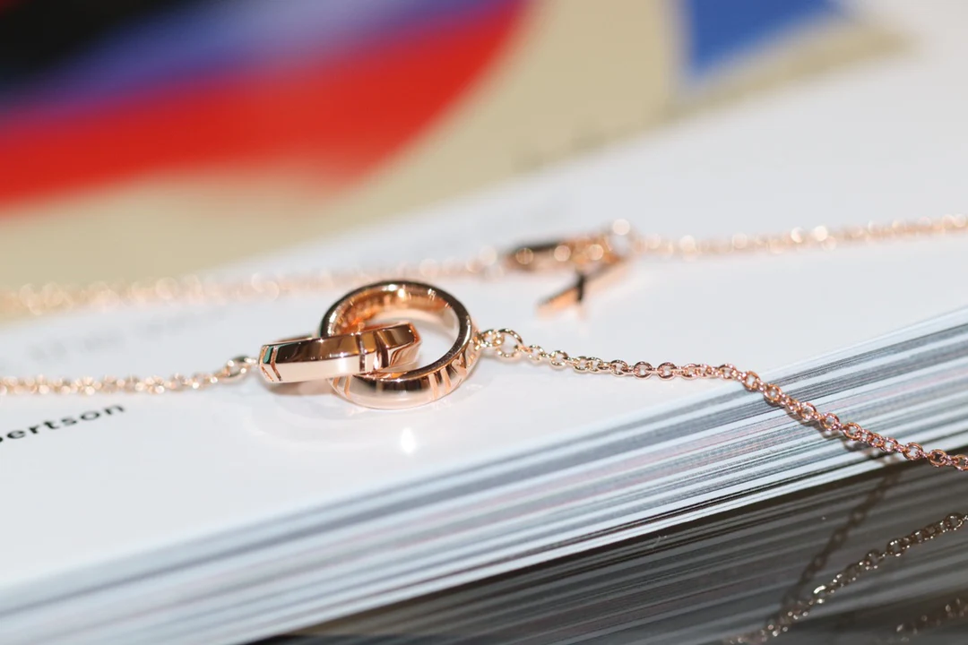 Колье Tiffany 093