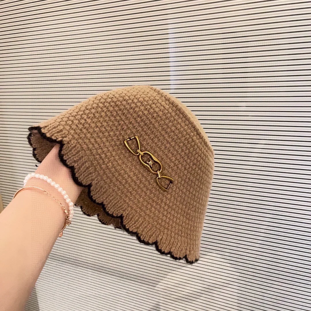 Celine - Вязаная рыбацкая шапка - 1