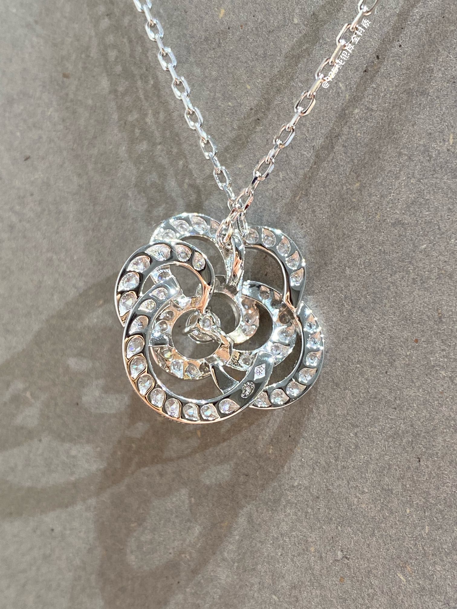 Колье Chanel 562