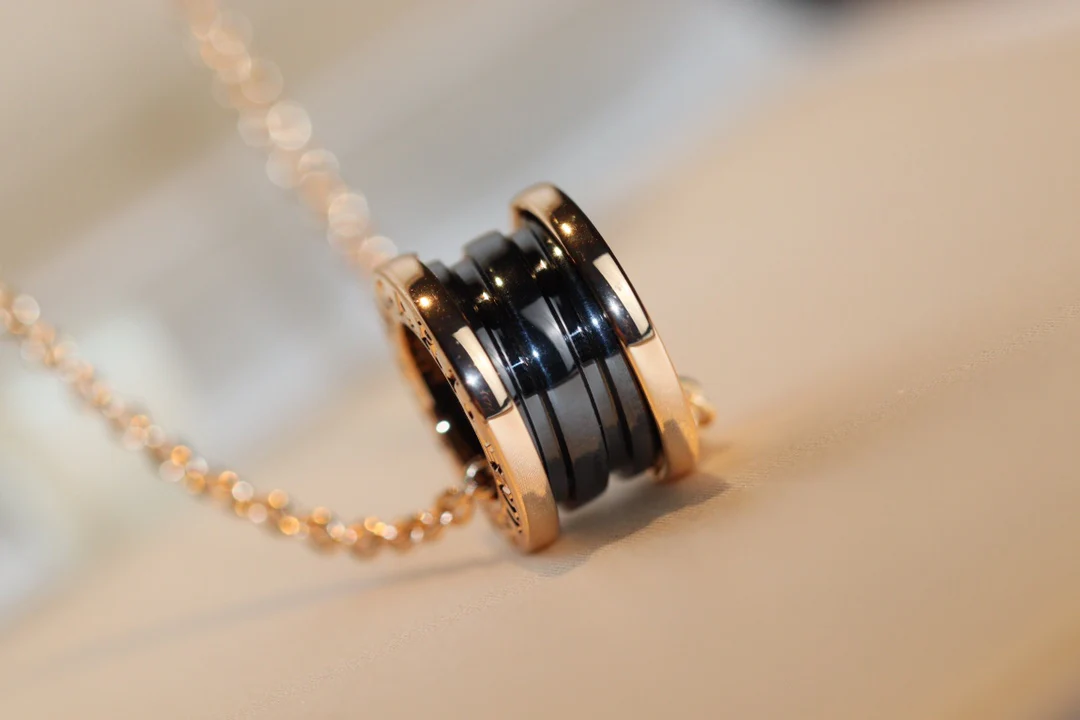 Колье Bvlgari - изображение из коллекции