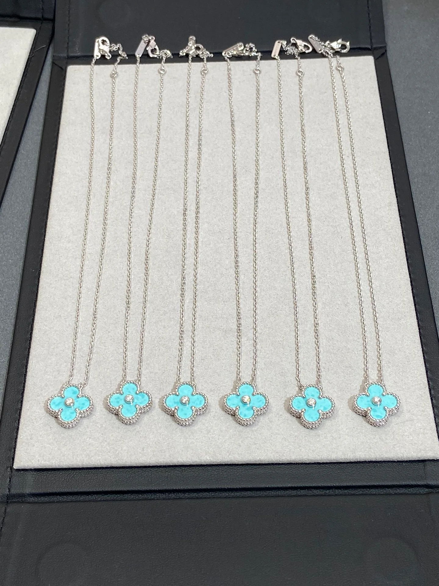 Van Ville - Колье 134