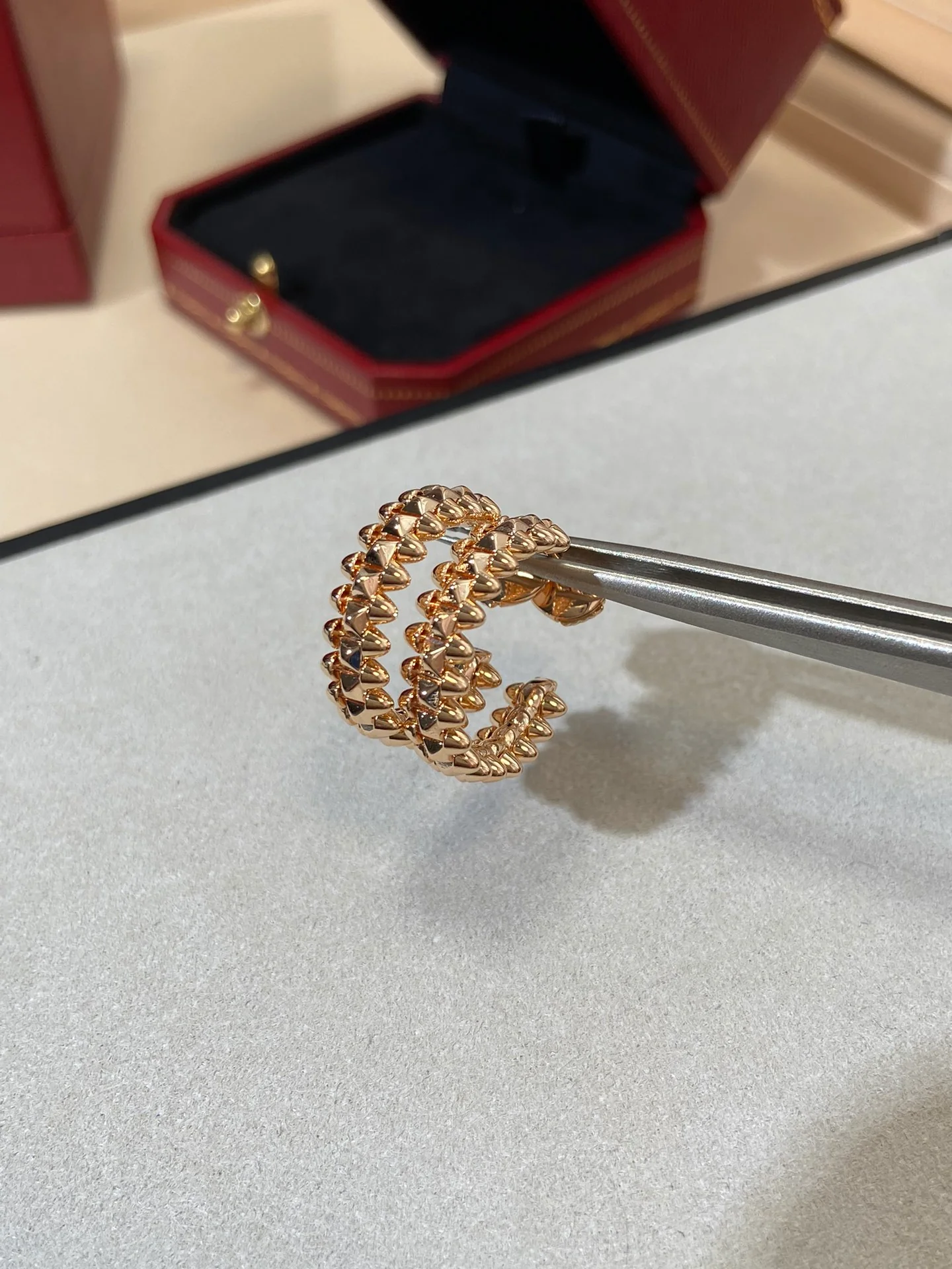 Серьги Cartier 015