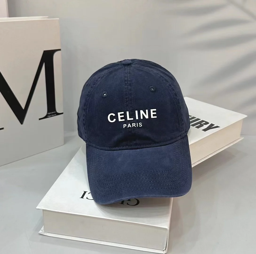 Celine - Новая бейсболка из выстиранного хлопка с буквами - Унисекс