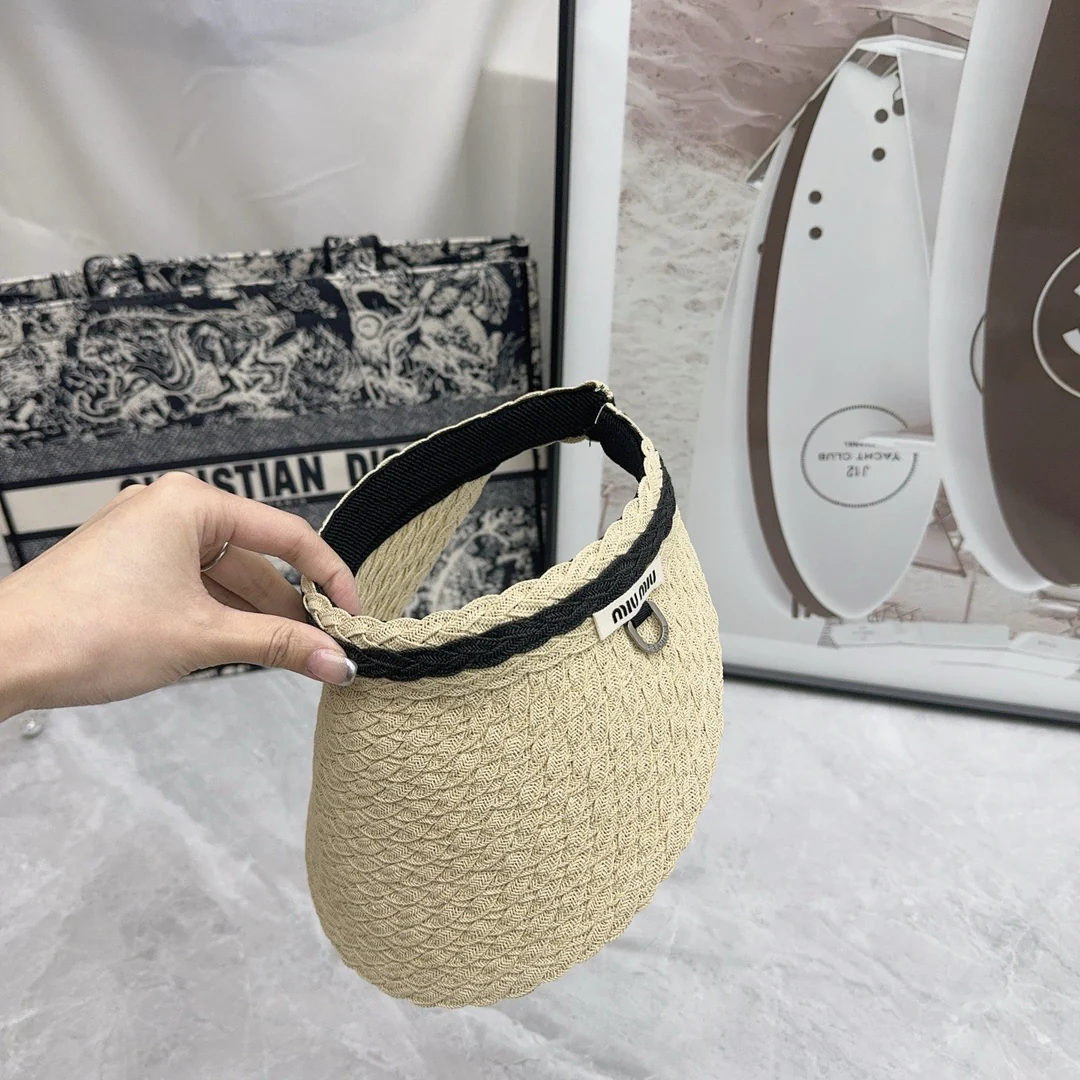 Miu Miu - Плетеная солнцезащитная шляпа - Коричневая