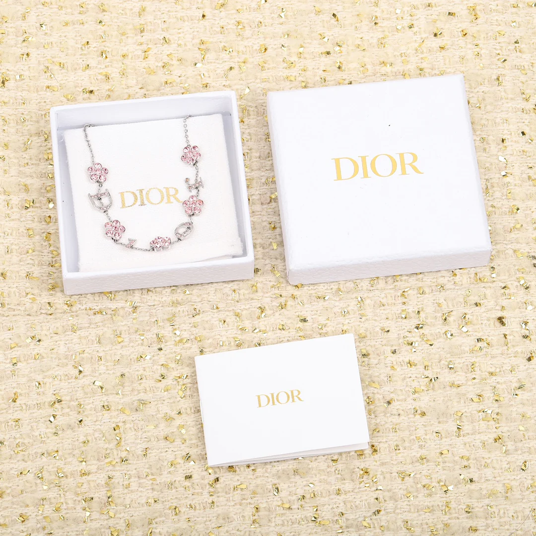 Колье Dior 082