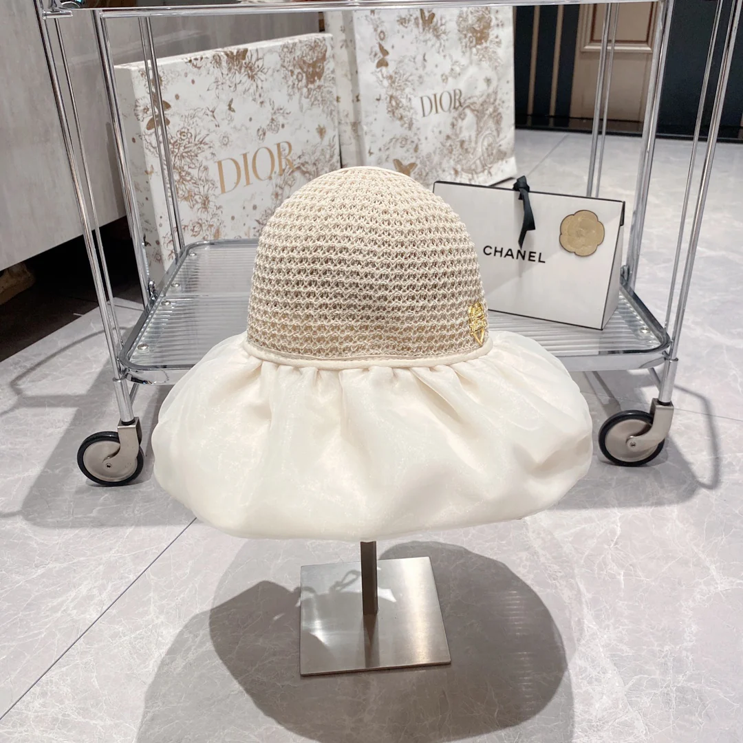 Новинки коллекции LV Весна/Лето 2023 - Соломенная шляпа - Козырек - Солнцезащитная шляпа