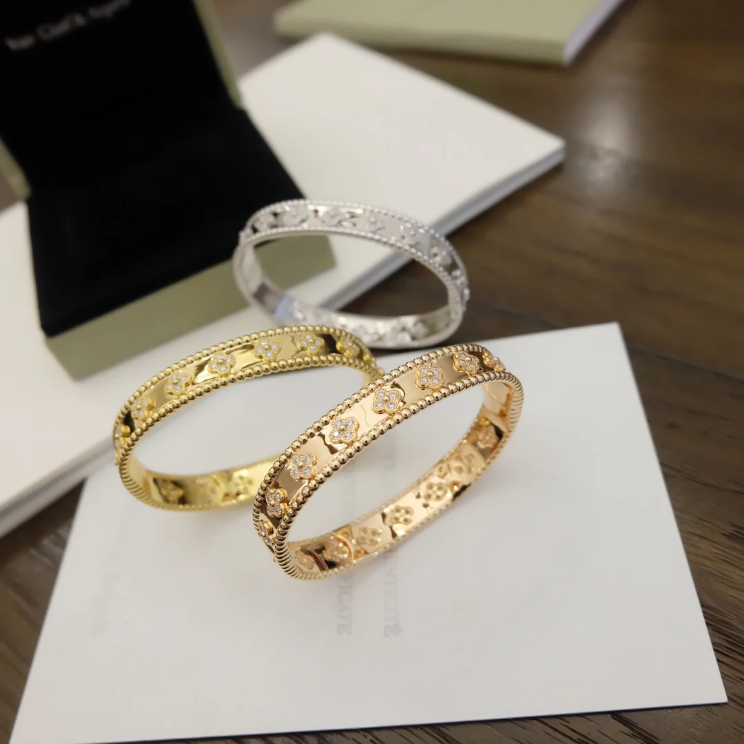 Браслет VCA - Три цвета - 1