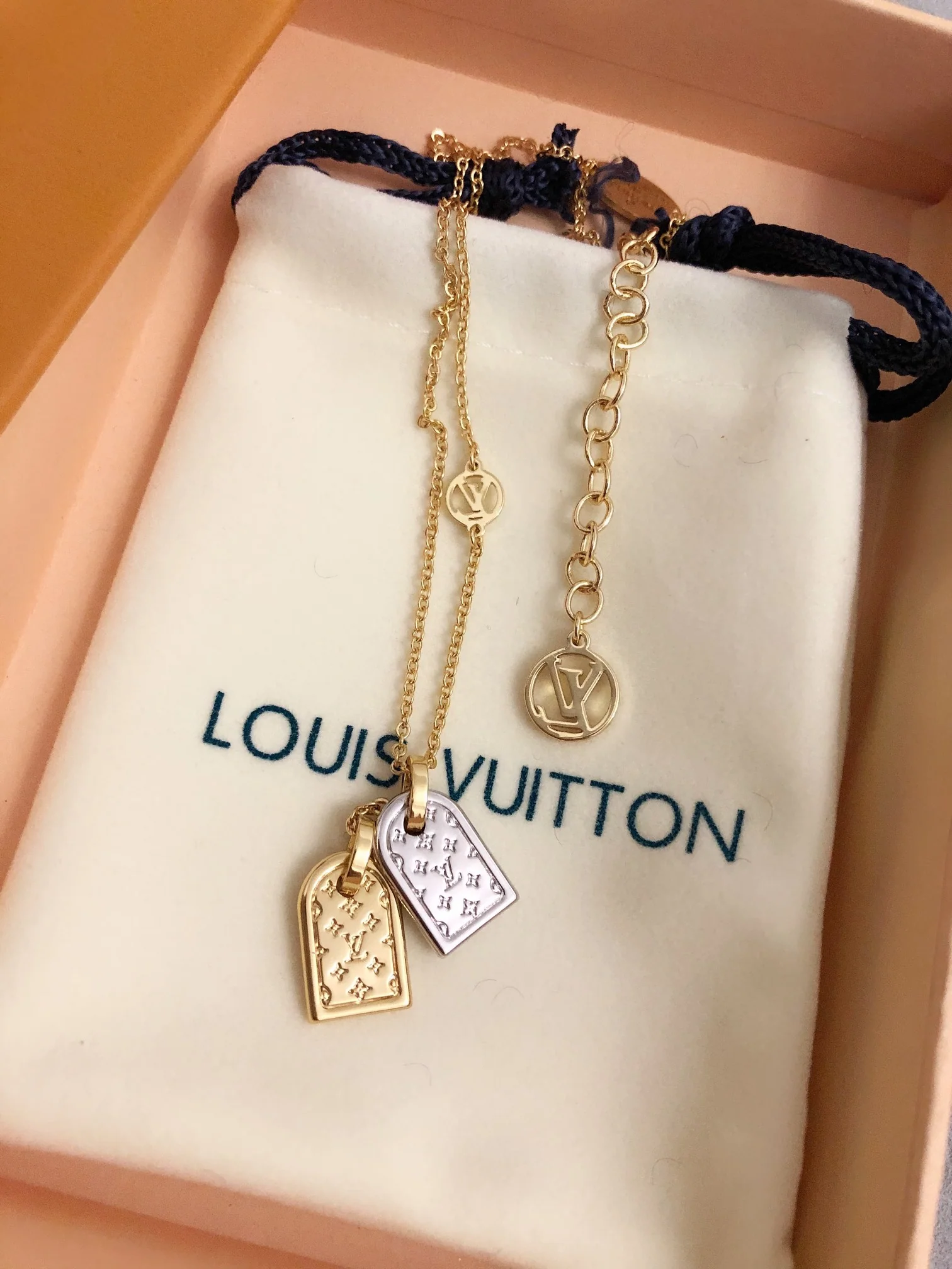 LV-Ожерелье 003