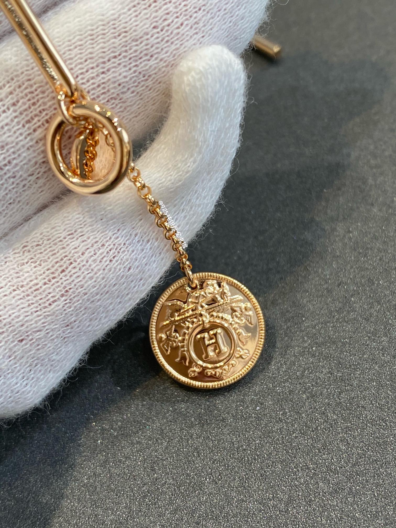 Колье Hermes с золотыми монетами, 38 см - Браслет, 17 см