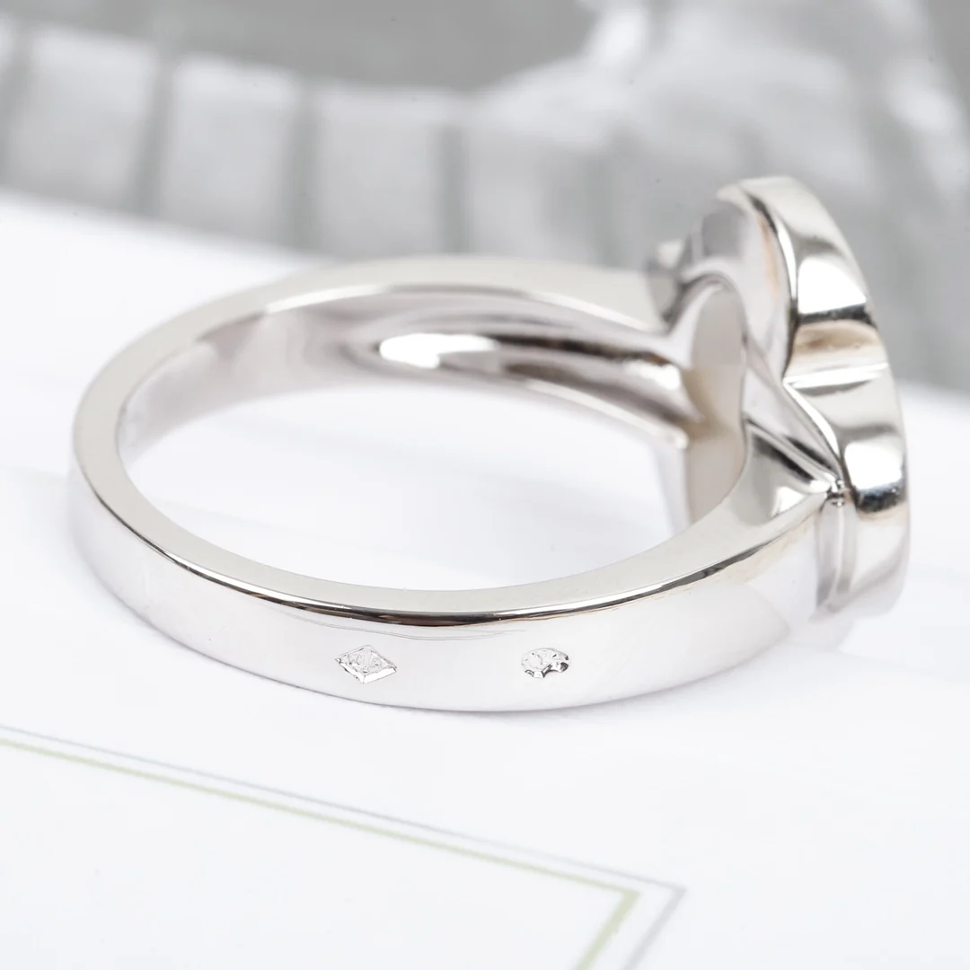 Ван Век - Кольцо 016