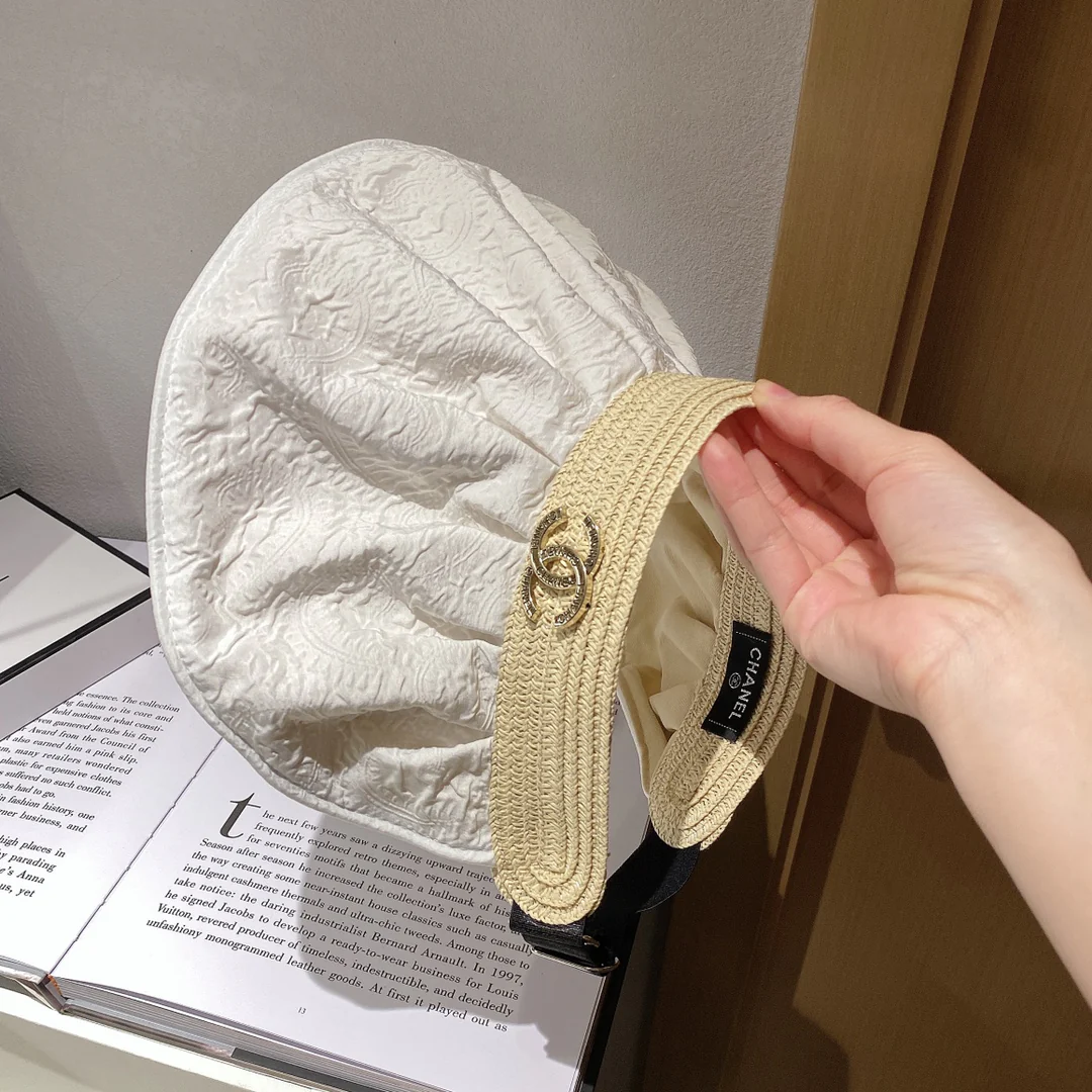 Chanel - Солнцезащитная шляпа - Шляпа с открытым верхом - Шляпа-ракушка - Белая