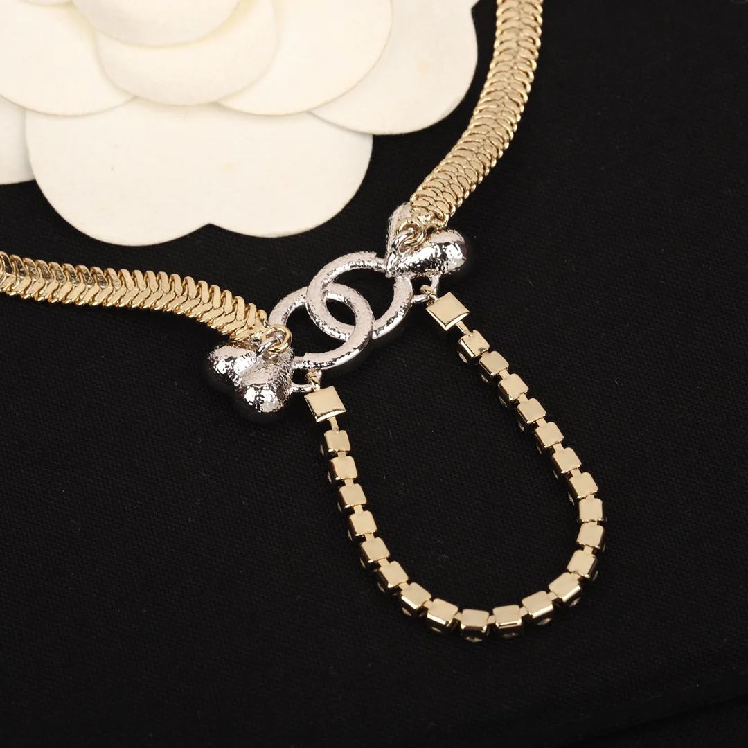 Chanel - Колье 356