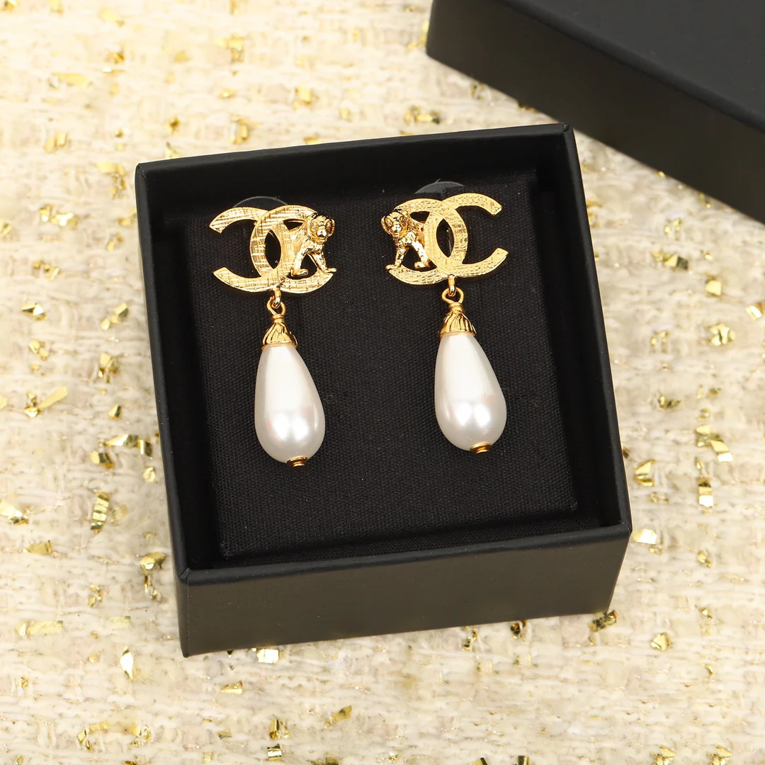 Серьги Chanel 1022