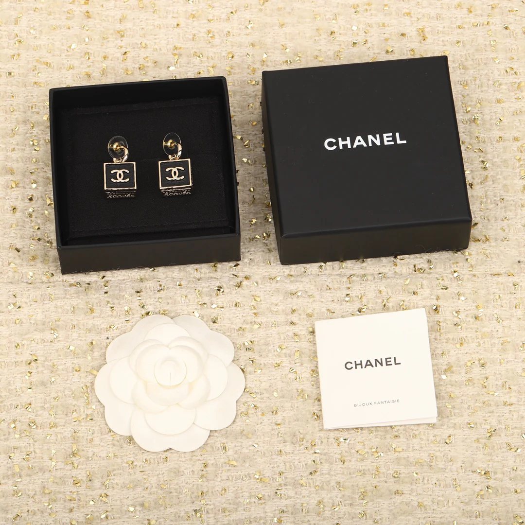 Серьги Chanel 759