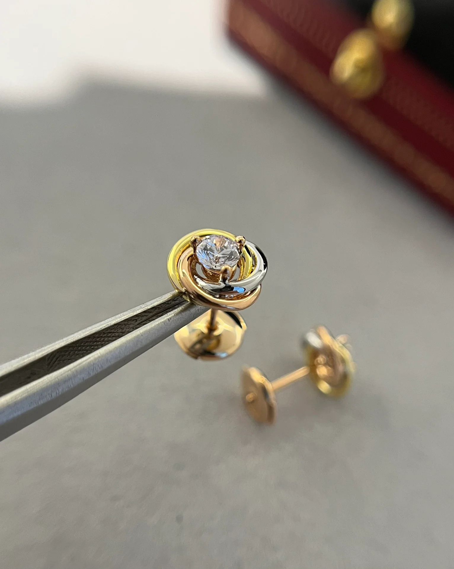 Серьги Cartier 047