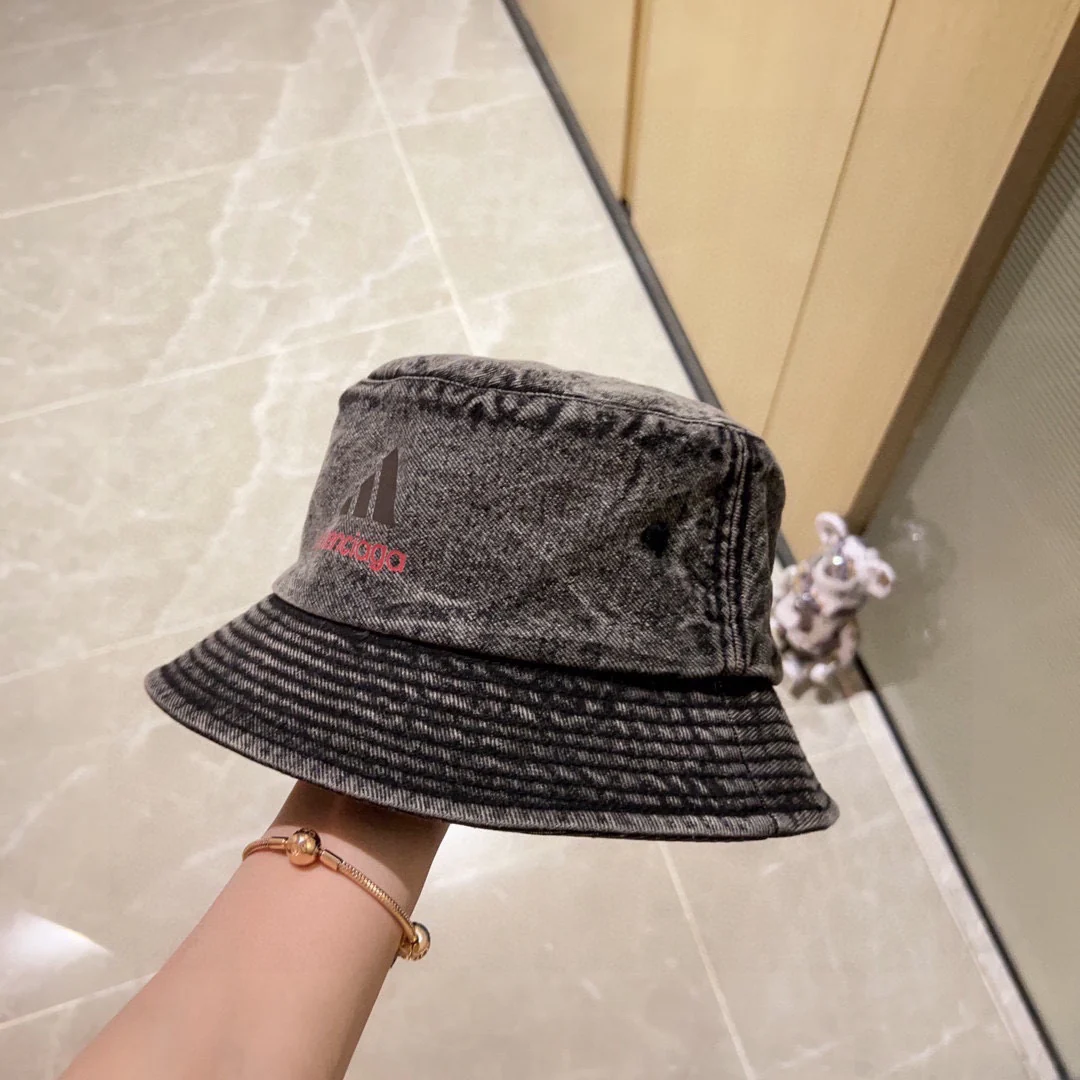 Новая ретро-панама Balenciaga 2023 из выстиранного денима для мужчин и женщин - выстиранный черный цвет.