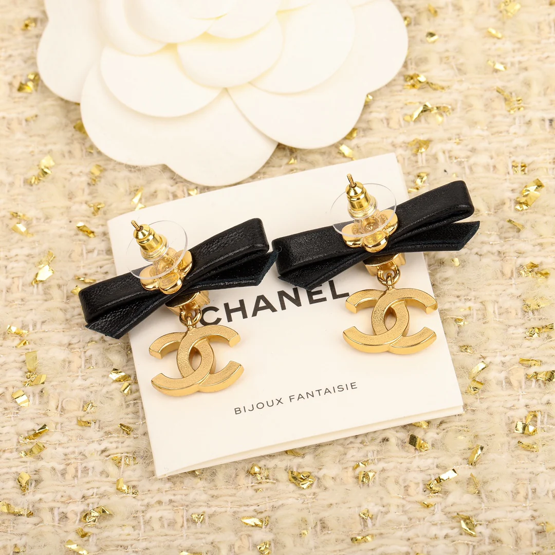 Серьги Chanel 977