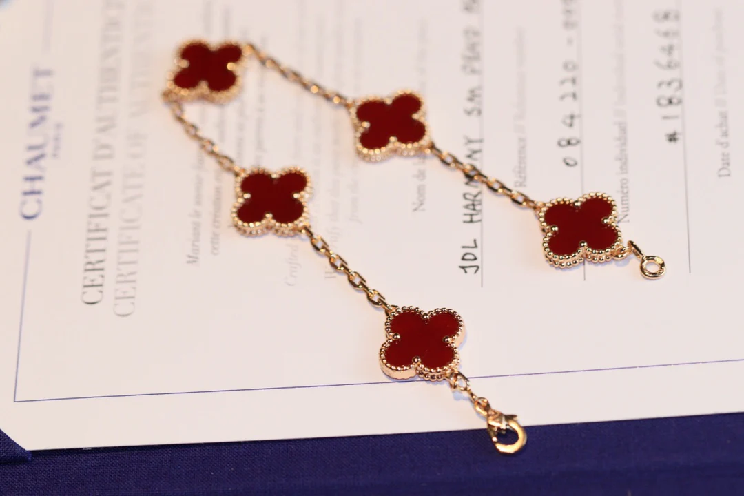 Van Vek - Браслет 070