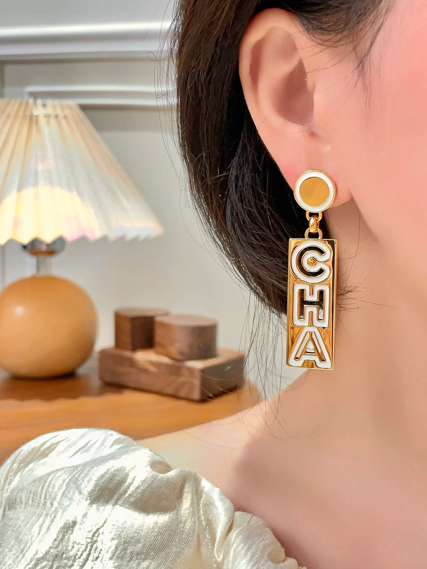 Серьги Chanel 1021