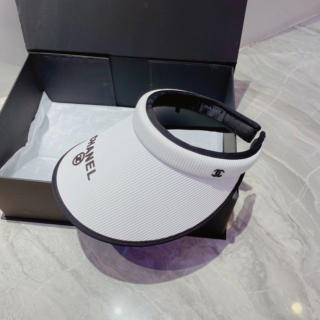 Солнцезащитная шляпа Chanel с открытым верхом - 6