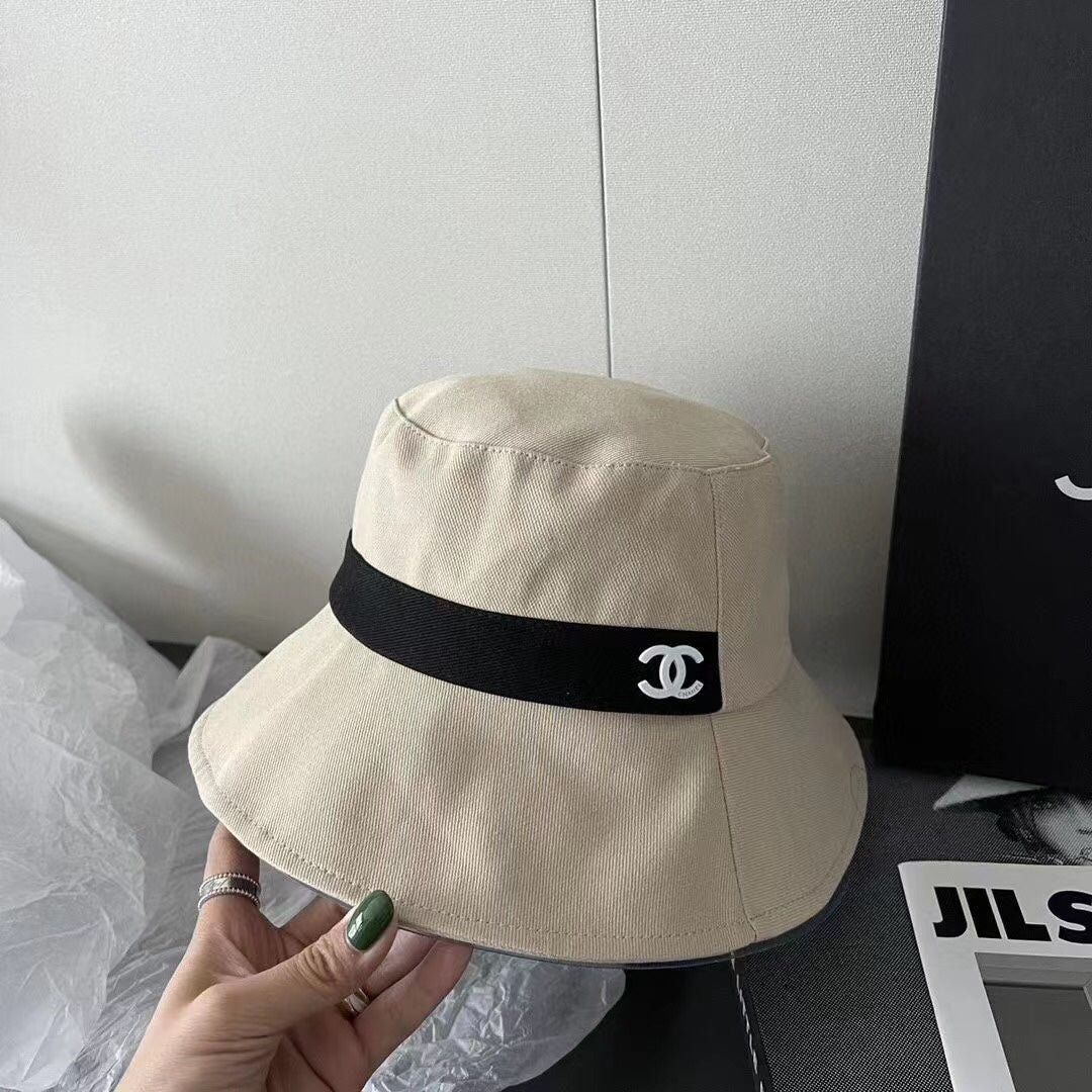 Рыбацкая шляпа Chanel - 1