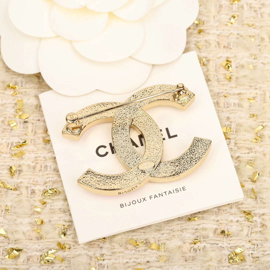 Заколка для волос Chanel 012