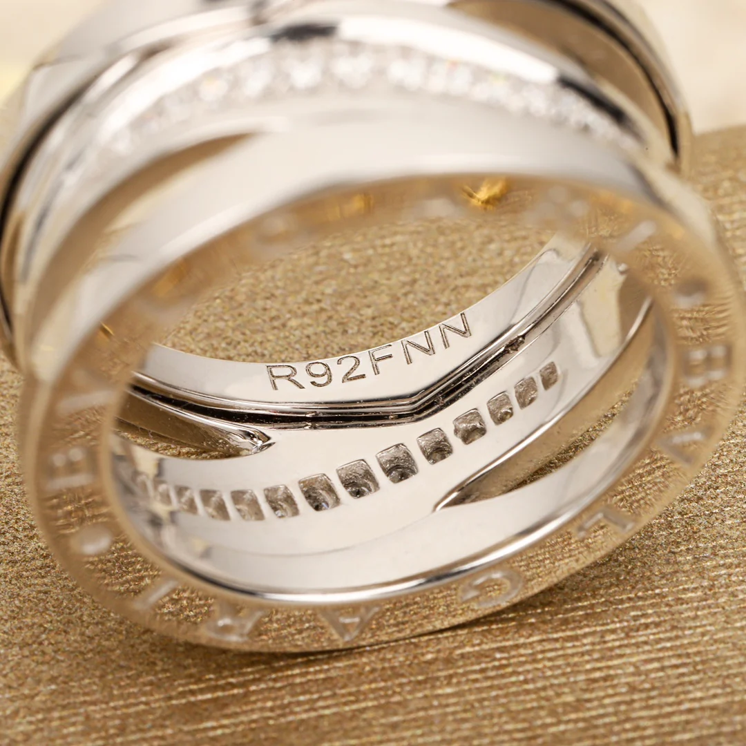 Кольцо Bvlgari 009