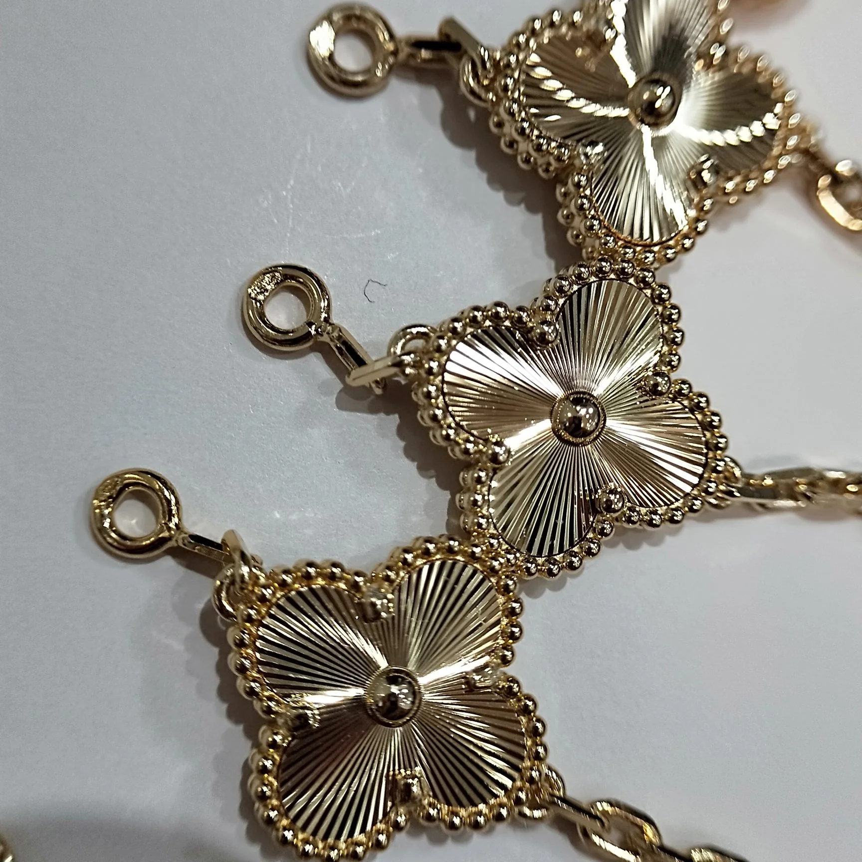 Браслет VCA - 12