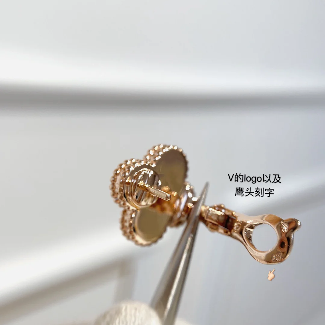 Серьги VCA 080