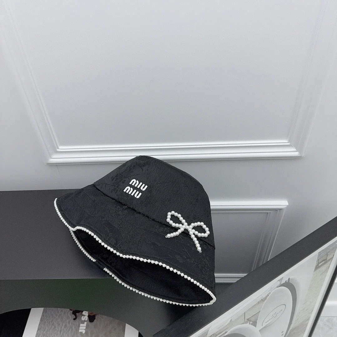 Miu Miu - Новая прочная рыбацкая шляпа с жемчужным принтом