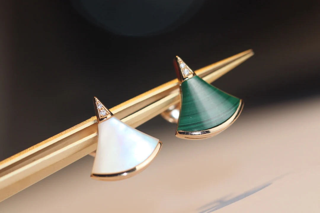 Серьги Bvlgari - 4 шт.