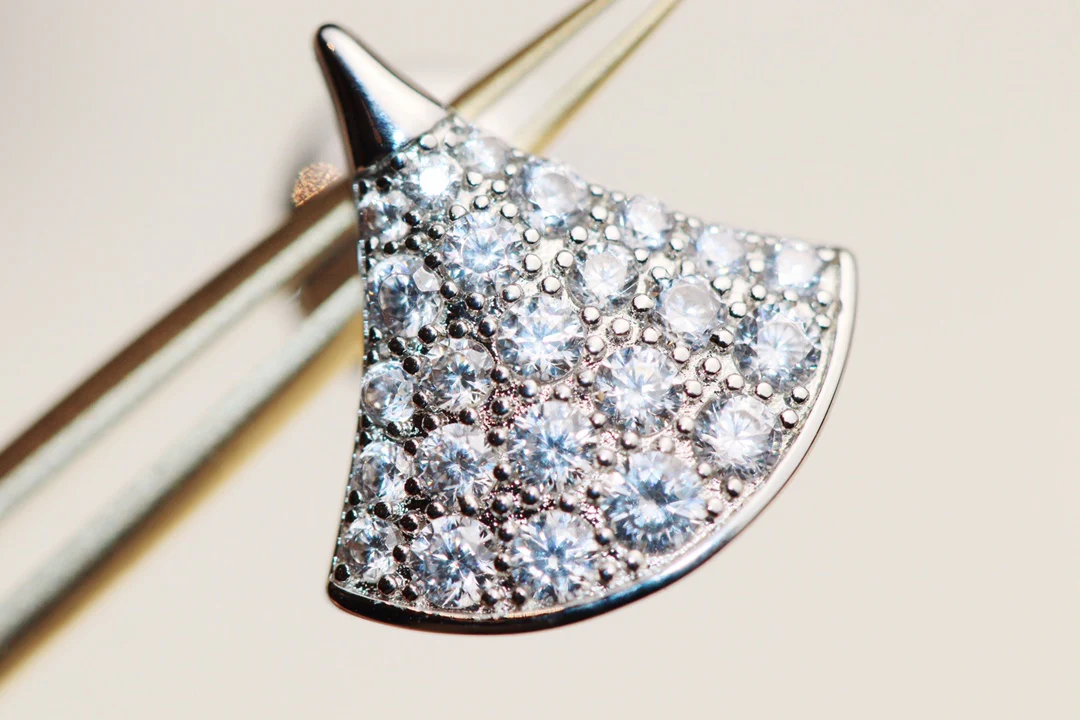 Серьги Bvlgari 034