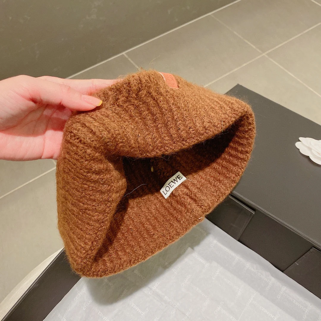 Вязаная шапка Lolwei - коричневая