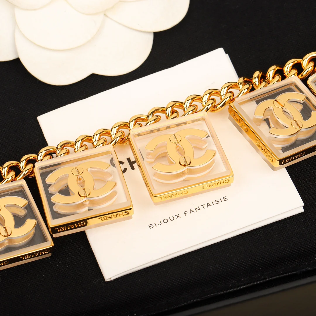 Chanel - Колье 378