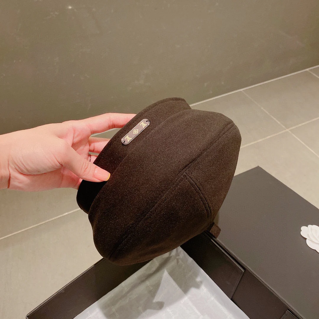 LV - Береты - Черные