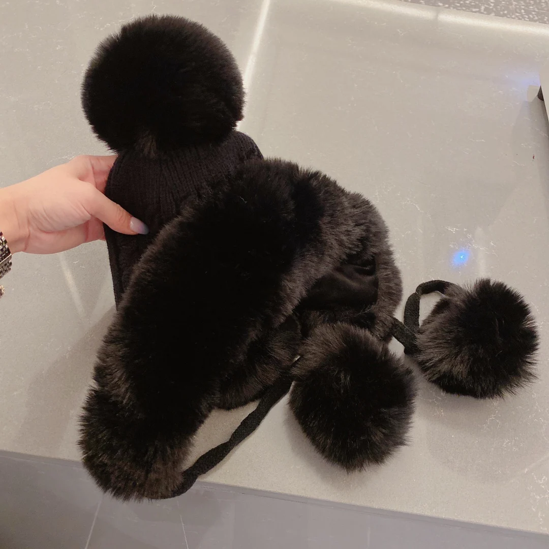 Шапка-бини Burberry с ушками - черная