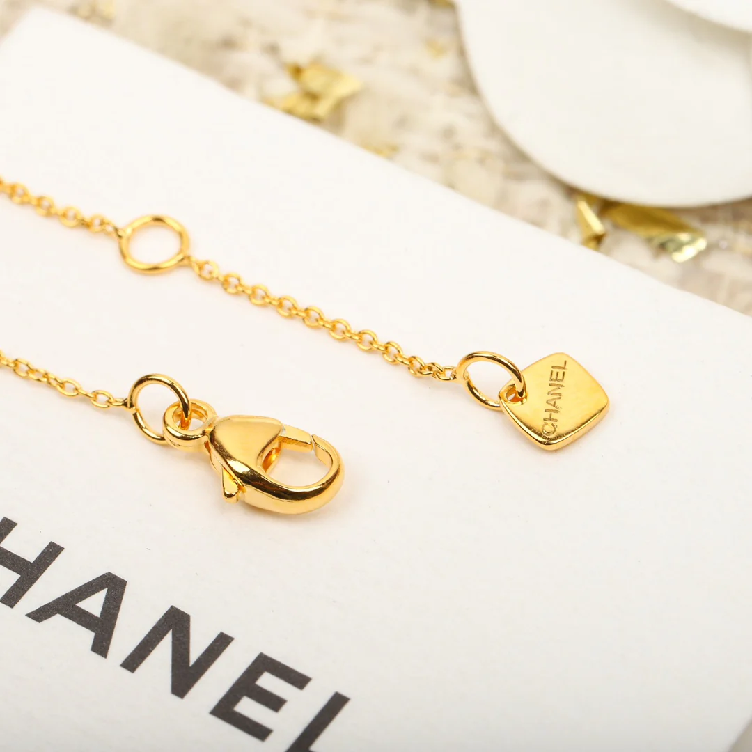 Chanel - Колье 502