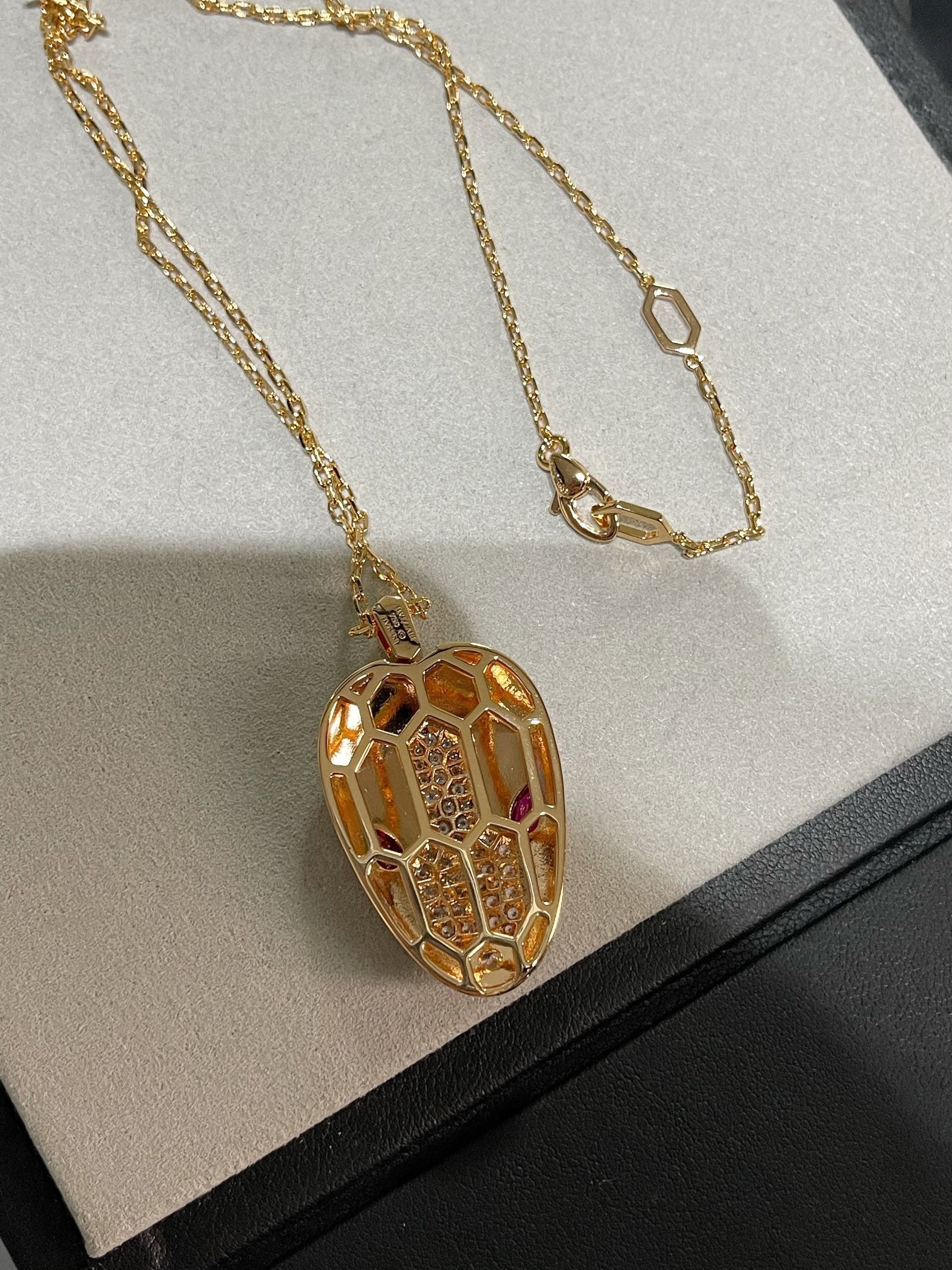 Bvlgari - Колье 070