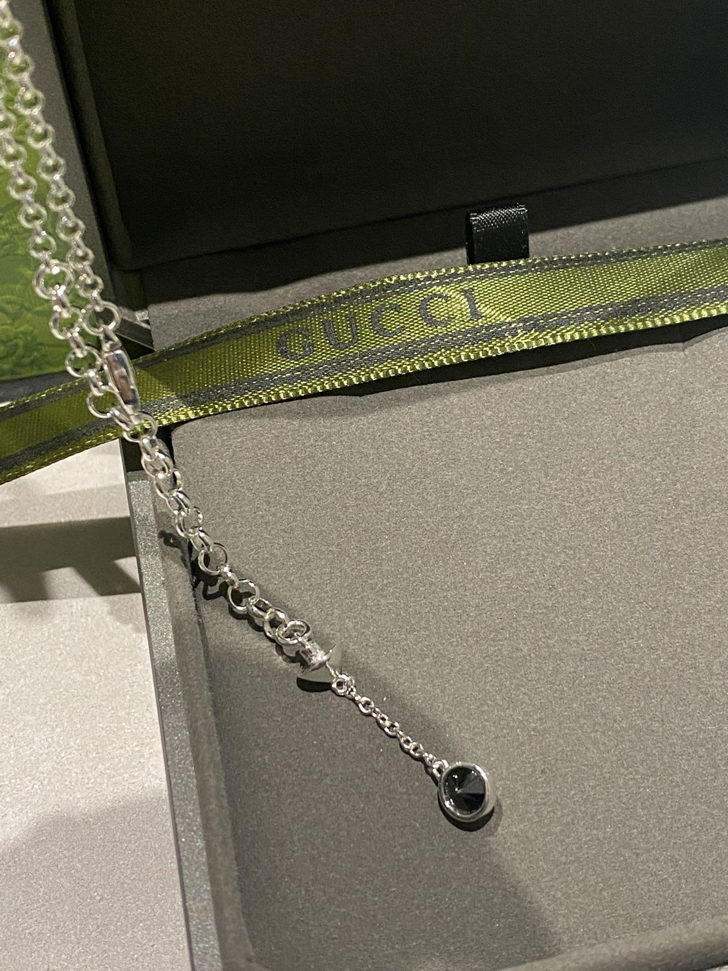 Gucci - Колье 040