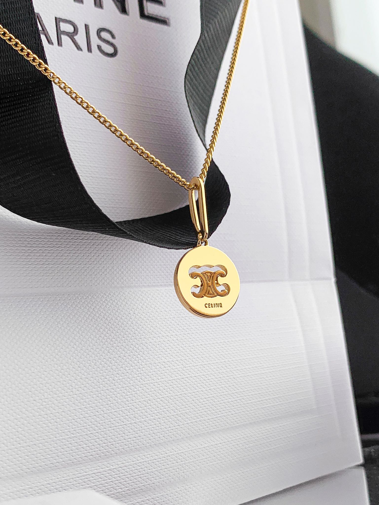 Celine - Колье 098