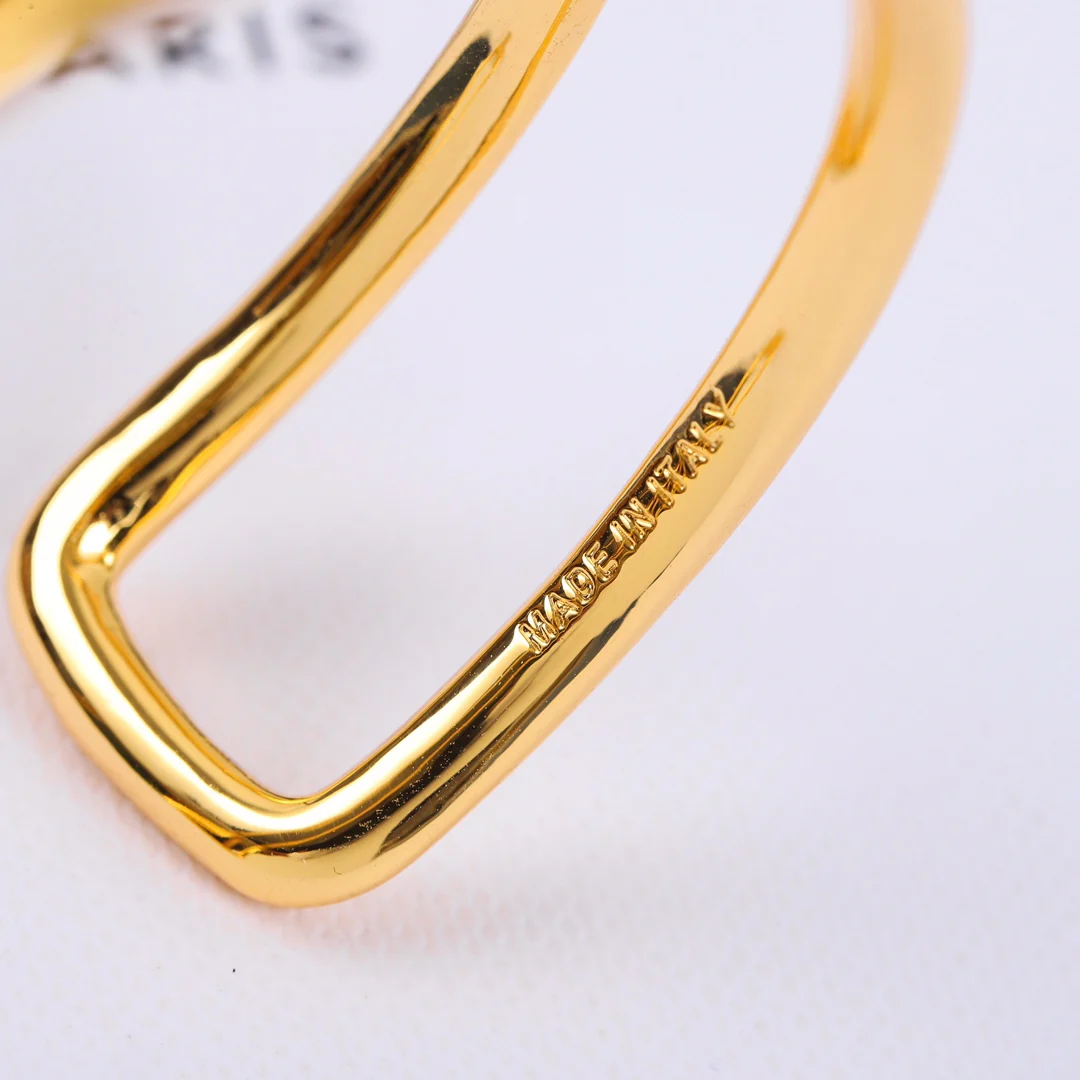 Браслет Celine 011