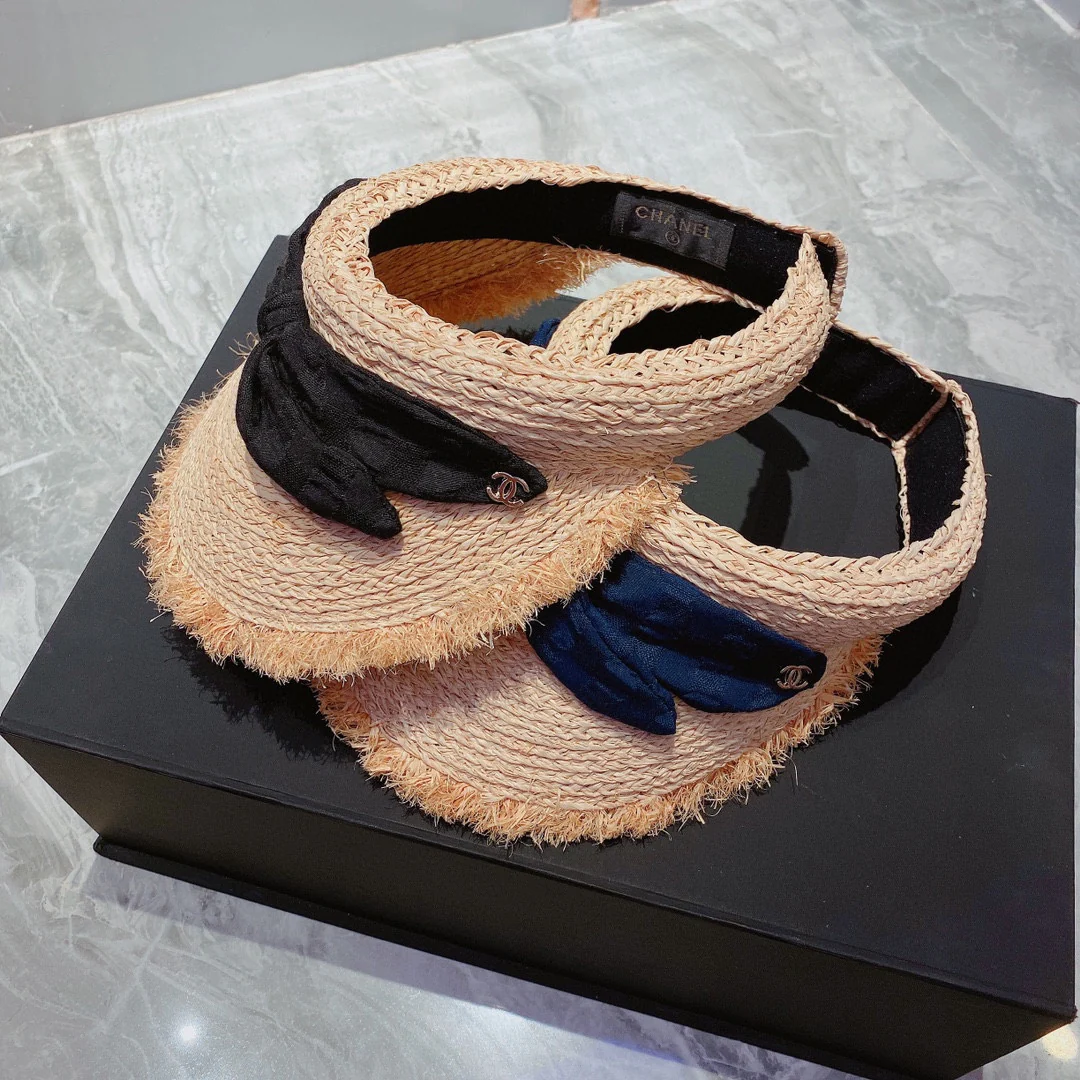 Солнцезащитная шляпа Chanel - Открытый жилет - Черная - 1